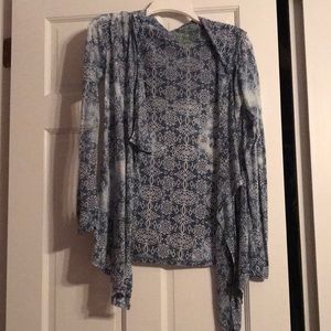 Blue and white patterned cardigan